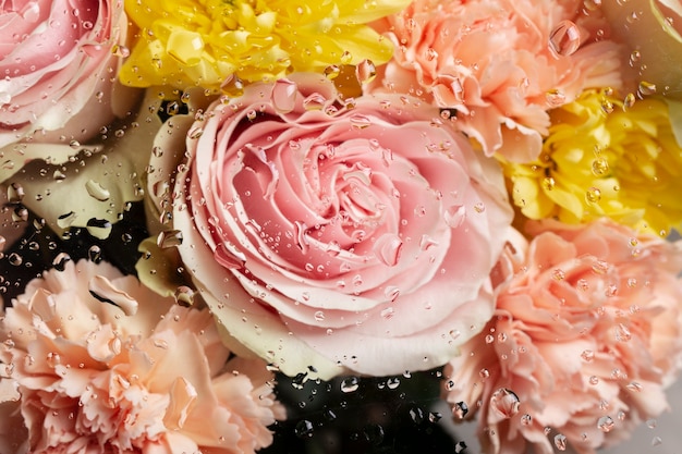 Бесплатное фото Крупный план красивых цветущих цветов