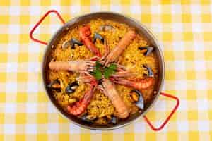 Бесплатное фото Крупным планом вкусная испанская еда