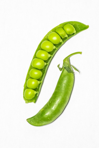 Free photo close-up of peas