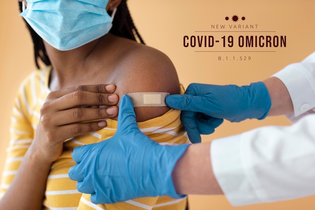 Foto gratuita primo piano sulle persone vaccinate contro l'omicron