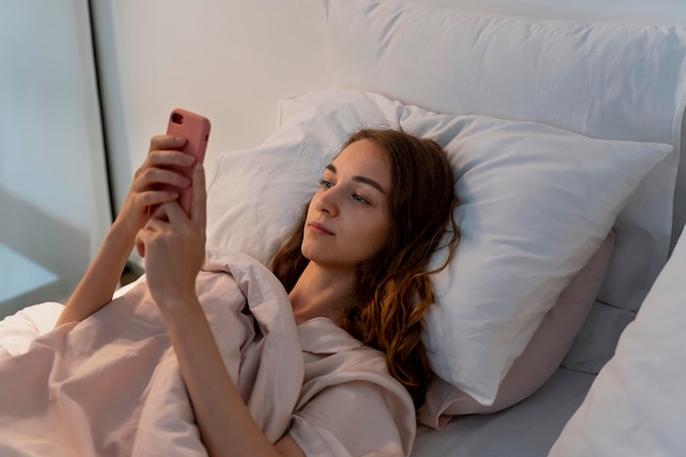 Free photo close up on person working at home at night