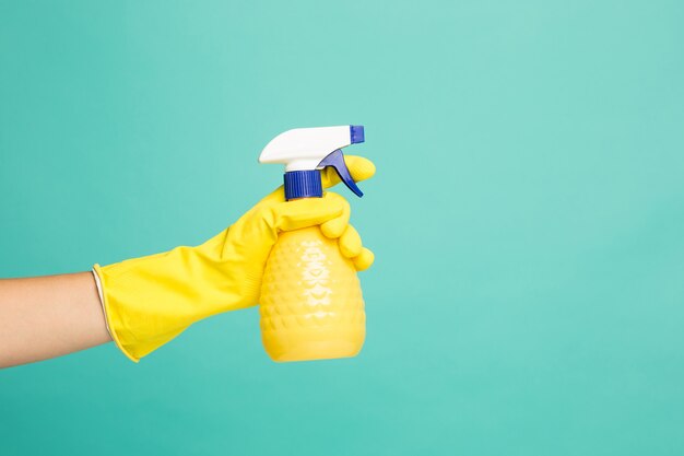 Close up picture of a house-cleaning spray