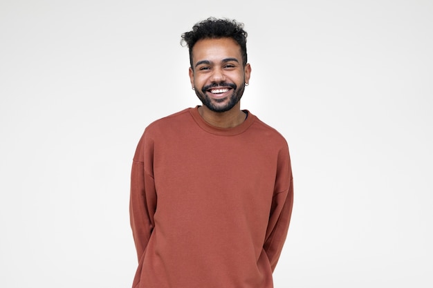 Free photo close up portrait of man in shirt mockup