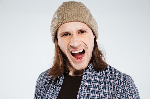 Free photo close up portrait of screaming hipster