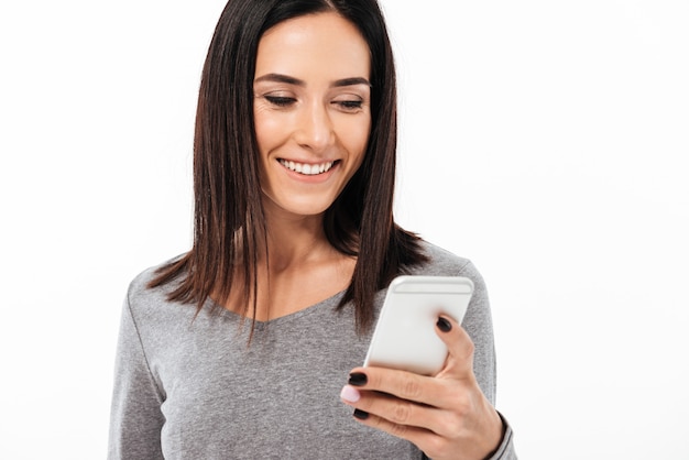 Close up portrait of a smiling casual woman