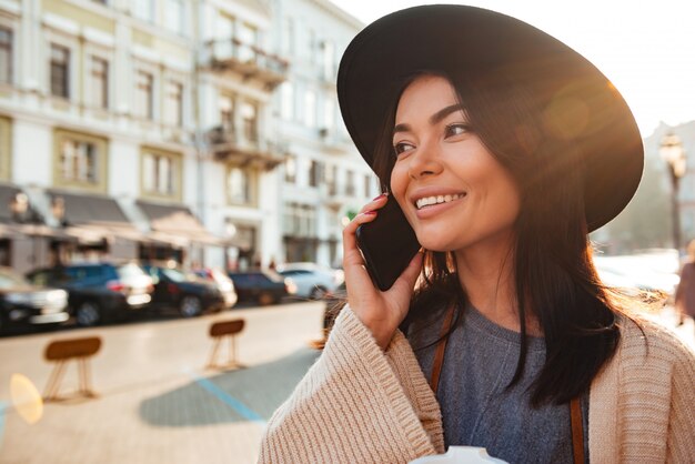 Close up portrait of an stylish woman