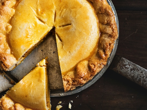 Primo piano di una torta di zucca