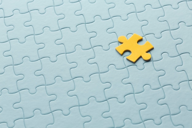 Free photo close up on puzzle background