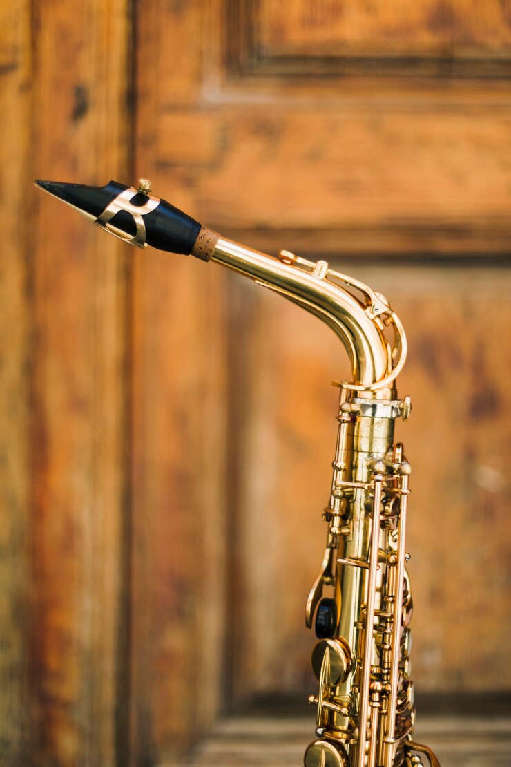 Free Photo close up of saxophone neck