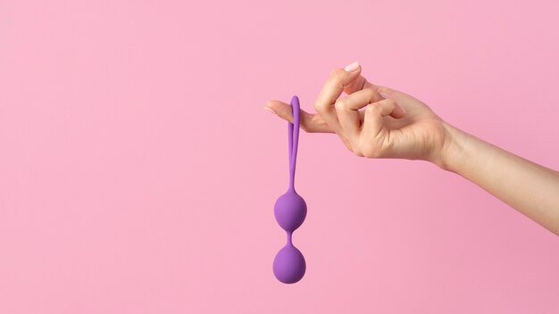 Крупным планом на секс-игрушке