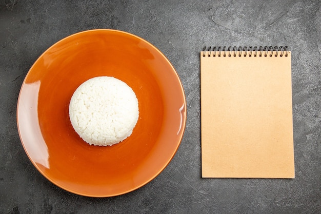 Close up on steamed rice meal on plate