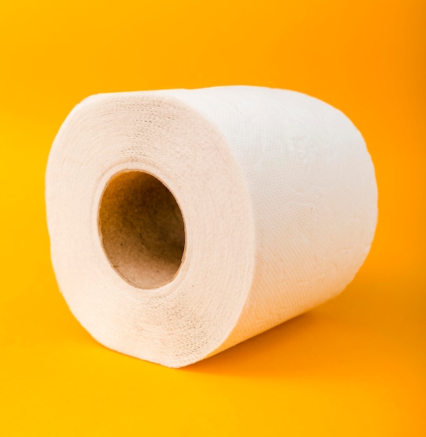 Free photo close-up toilet paper roll