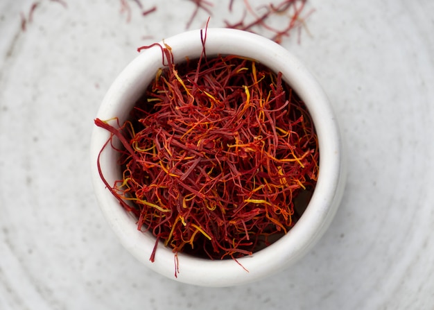 Close up on utensils full of saffron