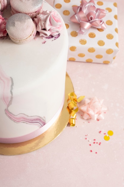 Close-up view of delicious birthday cake Premium Photo