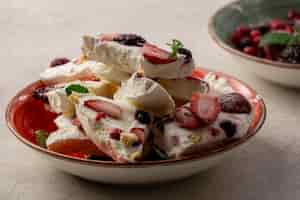 Free photo close-up view of deloicious frozen fruit yogurt