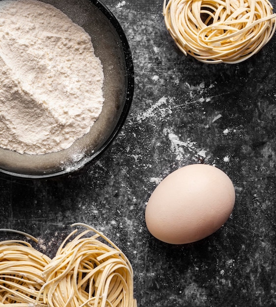 Foto gratuita vista ravvicinata del concetto di spaghetti crudi