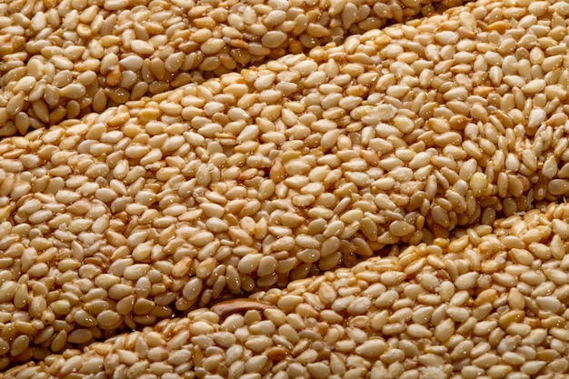 Free photo close up view of sweet honey bars with sesame