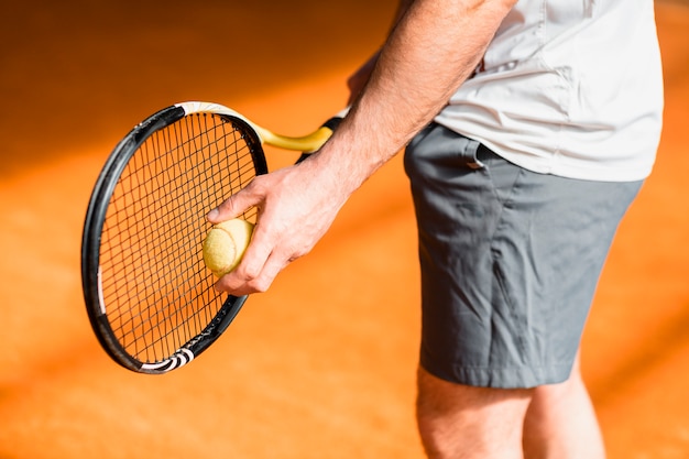 Foto gratuita chiuda sulla vista del giocatore di tennis