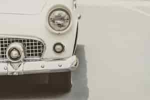 Foto gratuita close-up di auto d'epoca in bianco e nero