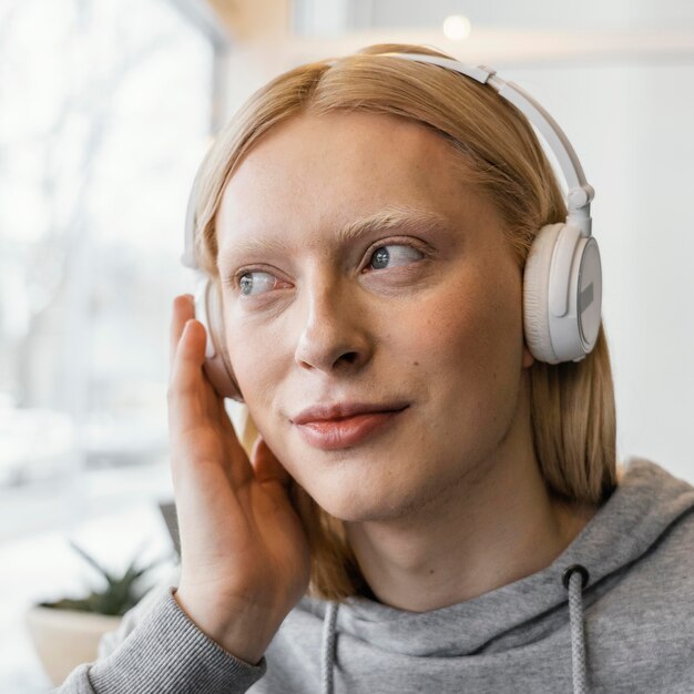 Close-up woman with headphones