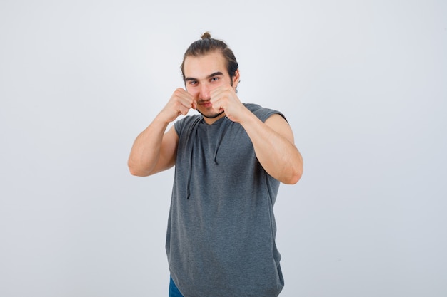 Free photo close up on young man gesturing isolated