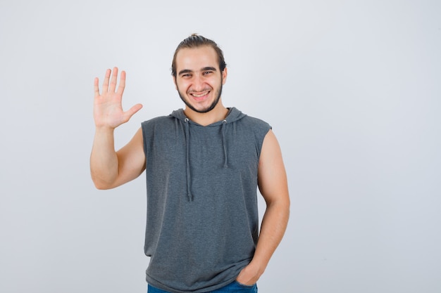 Free photo close up on young man gesturing isolated