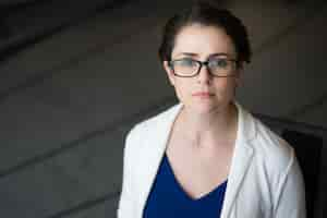 Free photo closeup of beautiful strict woman in glasses