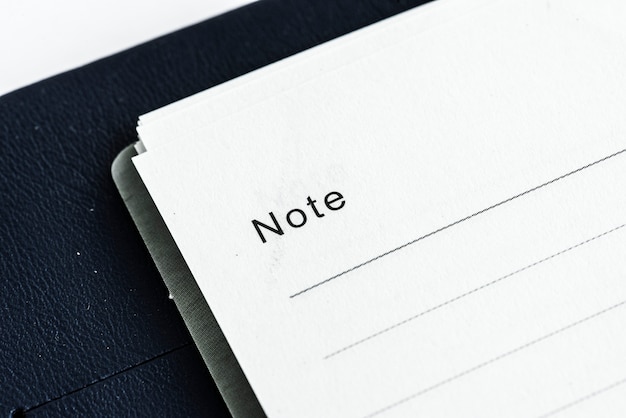 Free photo closeup of blank notepad