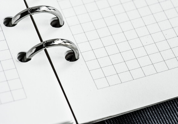 Headphones binder