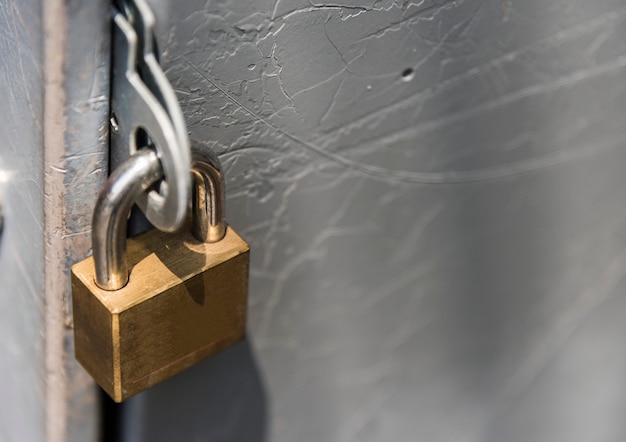 Free photo closeup of a locked padlock