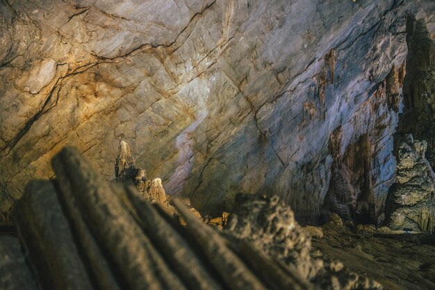 Closeup shot of formations on the wall of Paradise Cave in Vietnam