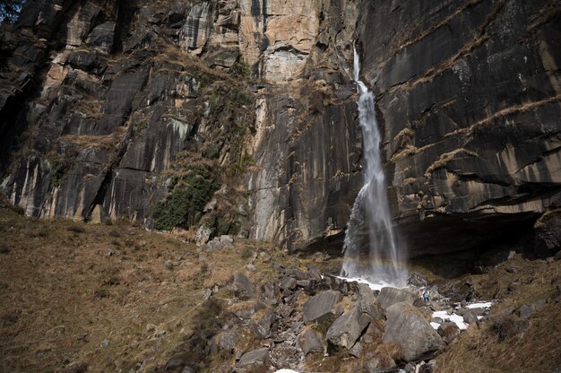 Closeup shot of Jogini Falls in Vashisht, India