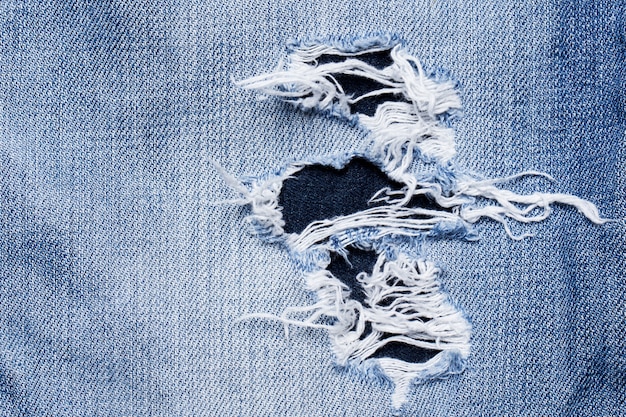 How to sew a hole in jeans without patch