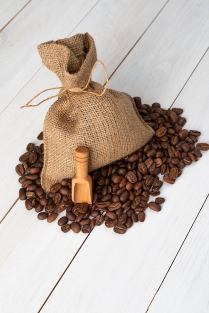 Free photo cloth bag with coffee beans