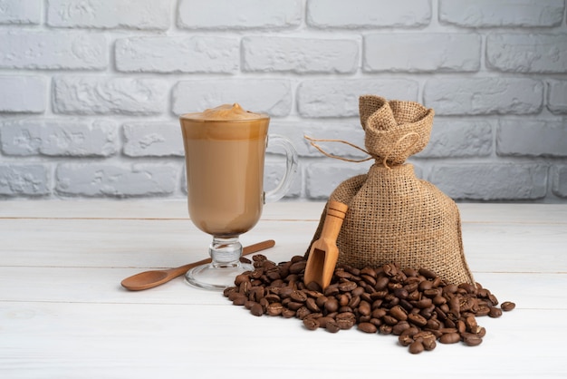 Free photo cloth bag with coffee beans