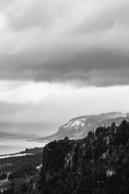 曇りの日の風景