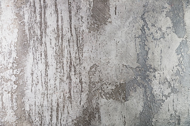 Coarse cement wall surface