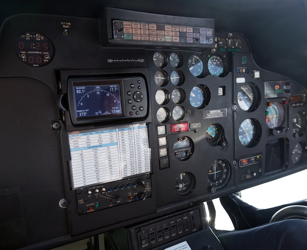 Free photo cockpit of helicopter