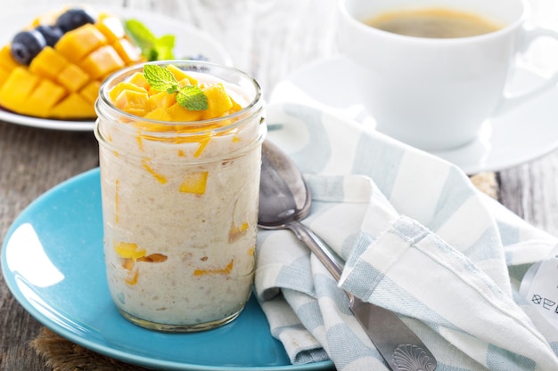 Free photo coconut mango rice pudding