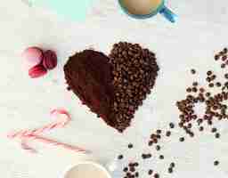Free photo coffee beans heart
