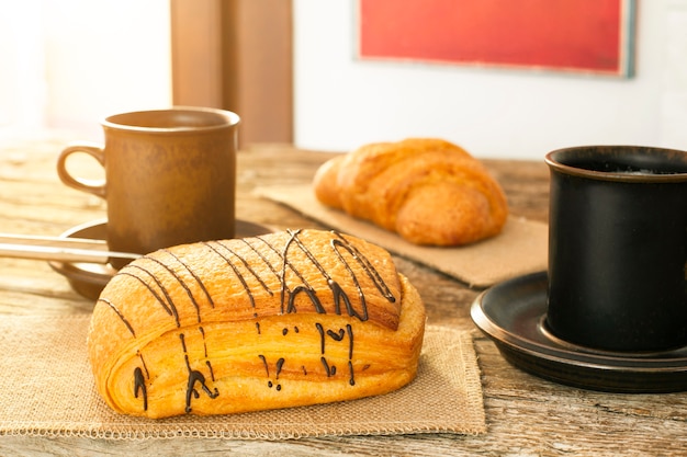Coffee cups with puff pastry