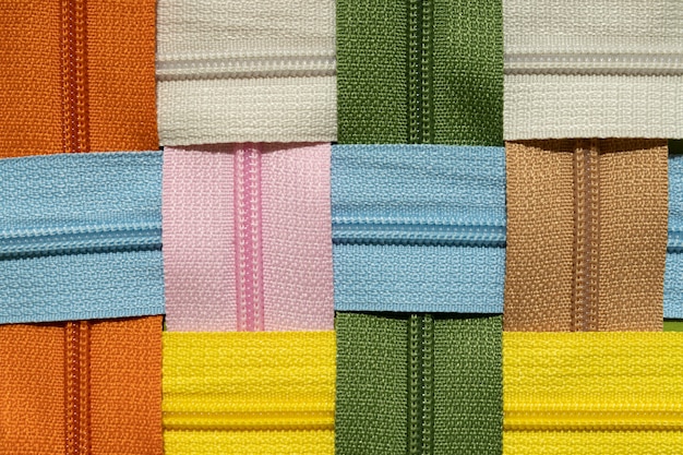 Color zippers arrangement top view