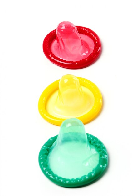 Красочные презервативы