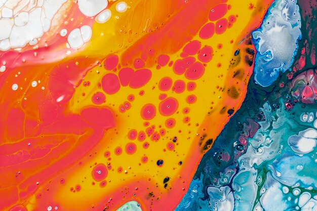 다채로운 액체 대리석 배경 추상 흐르는 질감 실험 예술
