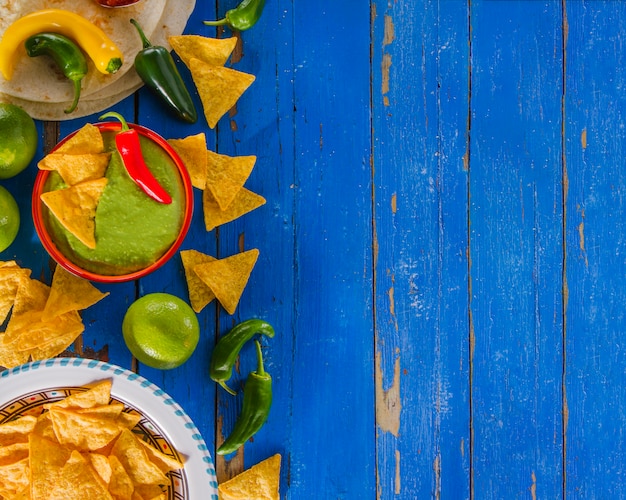 Бесплатное фото Красочная мексиканская пищевая композиция