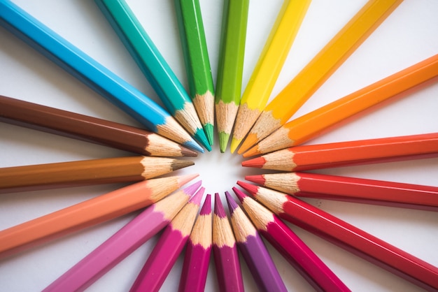 Colorful pens circle