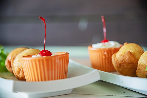 Colourful fried ice cream ball dish 