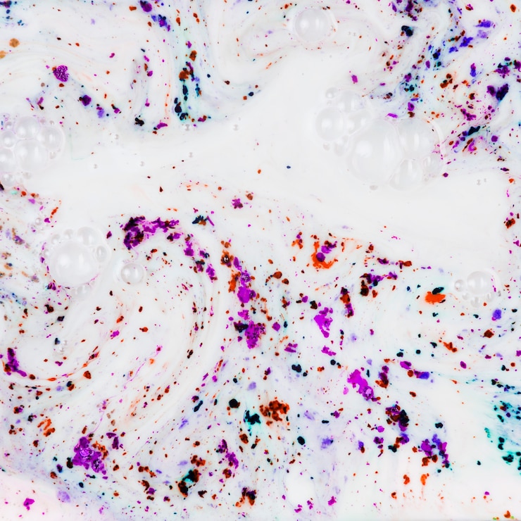 Free Photo colourful purple painted water