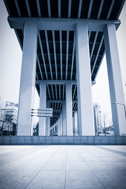 Free photo column business construction symmetry window