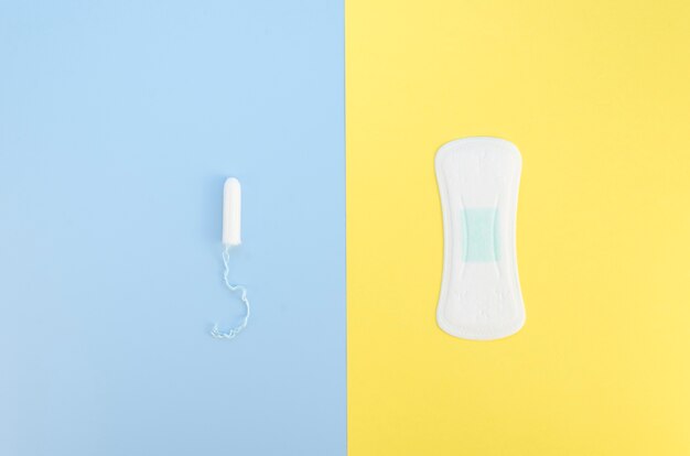 Comparison between pad and tampon